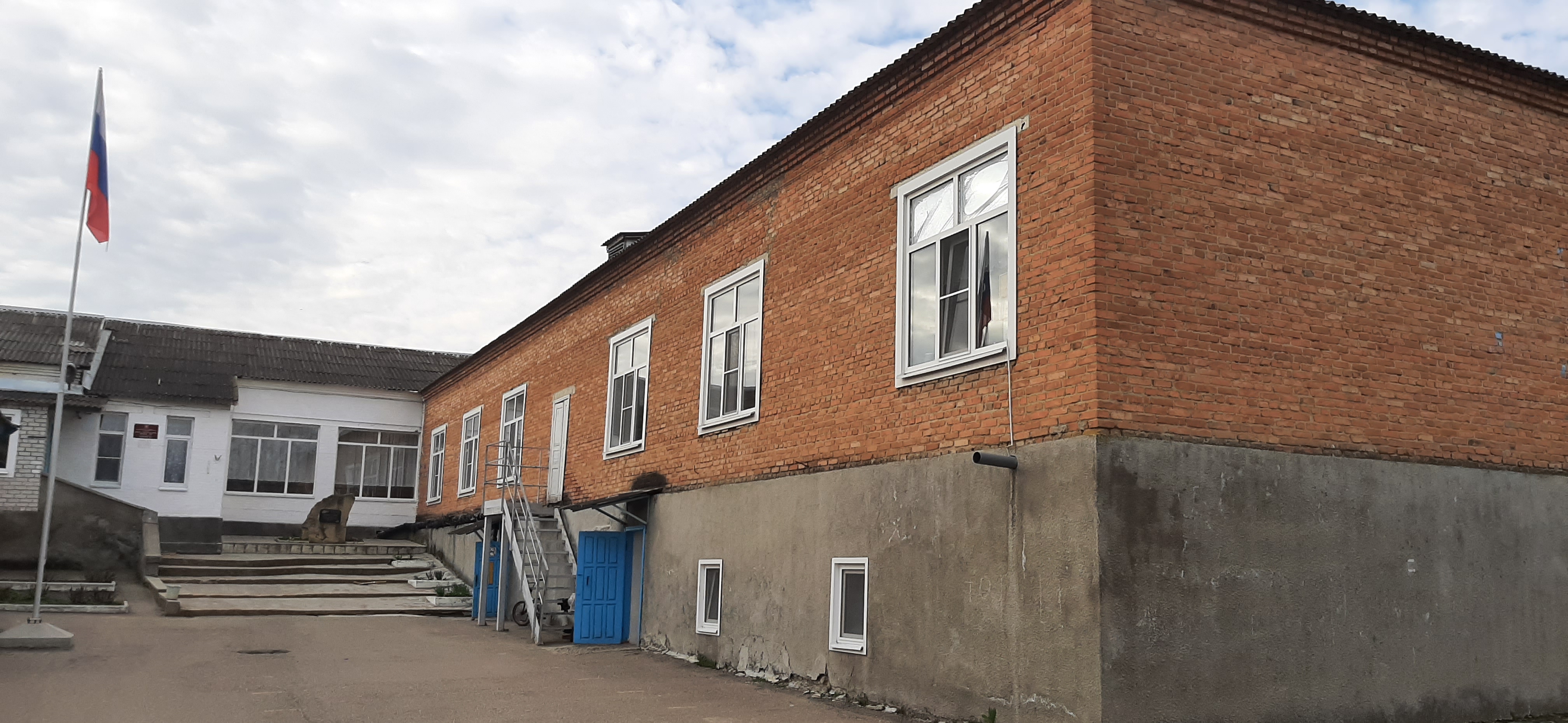 Здание старших классов