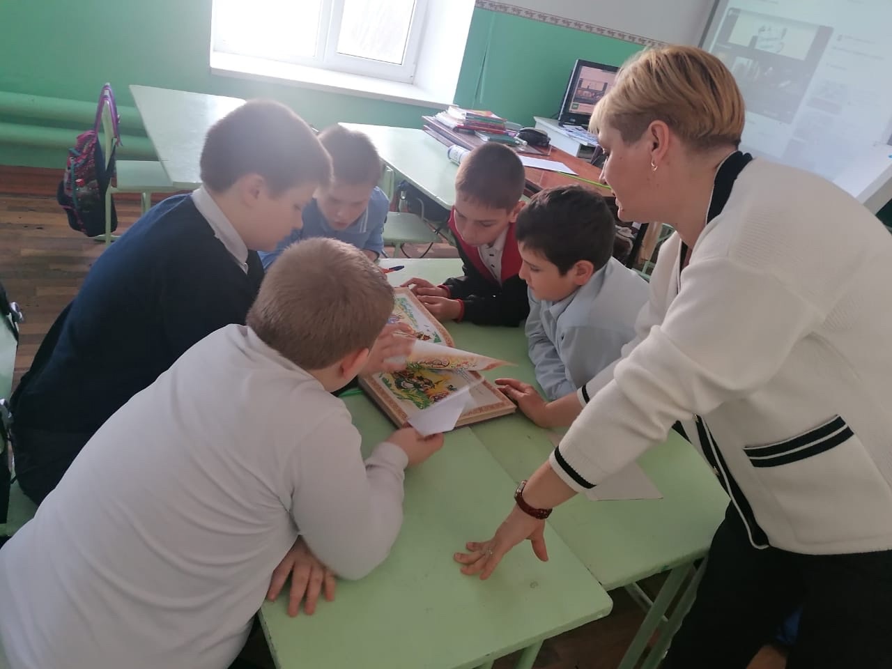 Занятие-игра  &amp;quot;Волшебные предметы &amp;quot;.