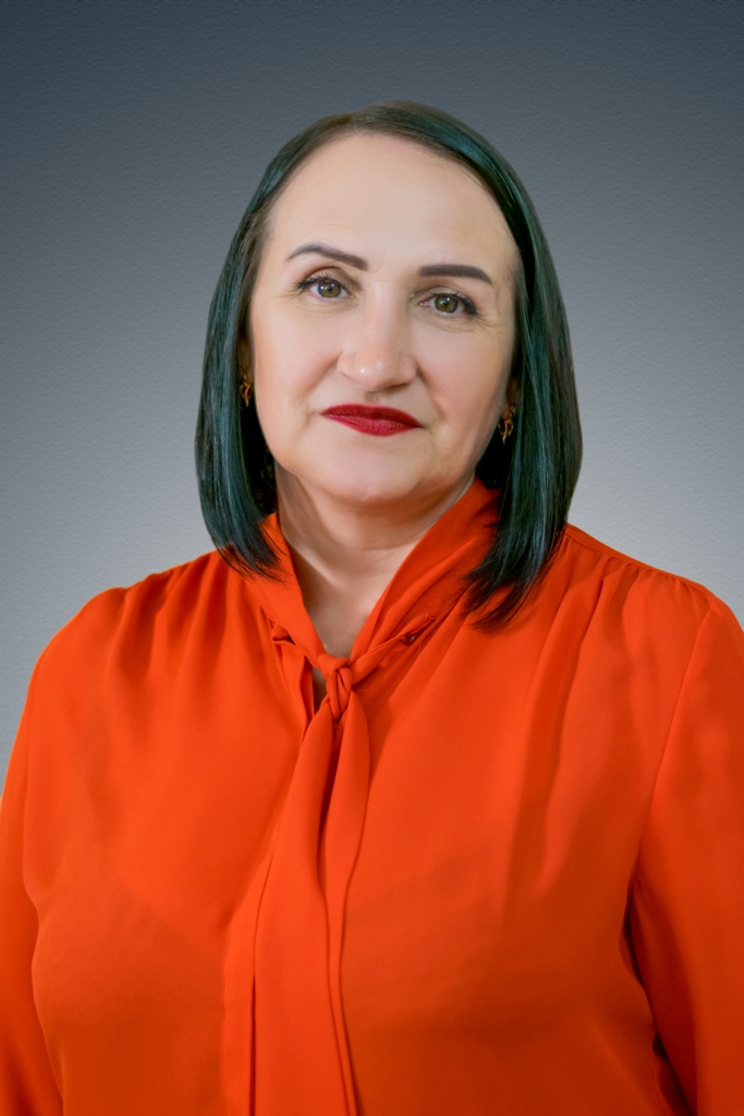 Худякова Наталия Дмитриевна.